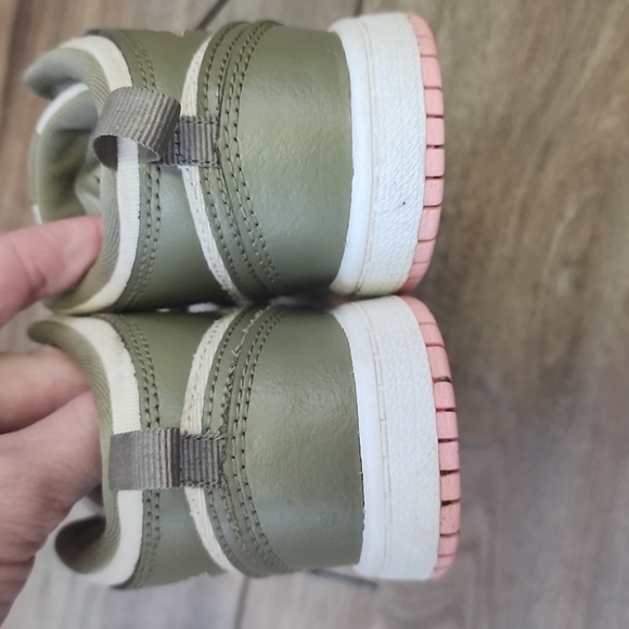 Air Jordan Mid GT Bleached Coral sz 10c - Picture 5 of 8